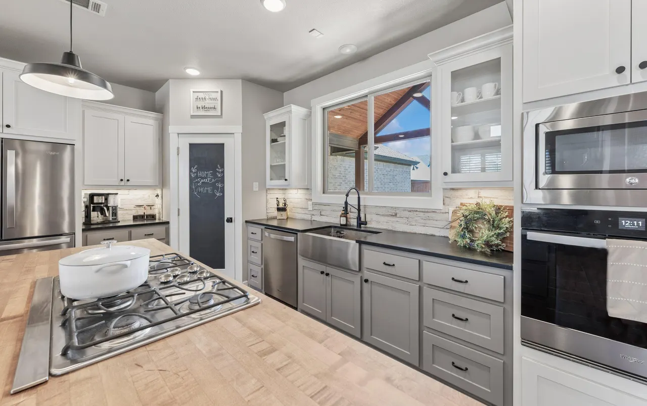 Photo 14 — 629 N 9th Street, Wolfforth, TX 79382