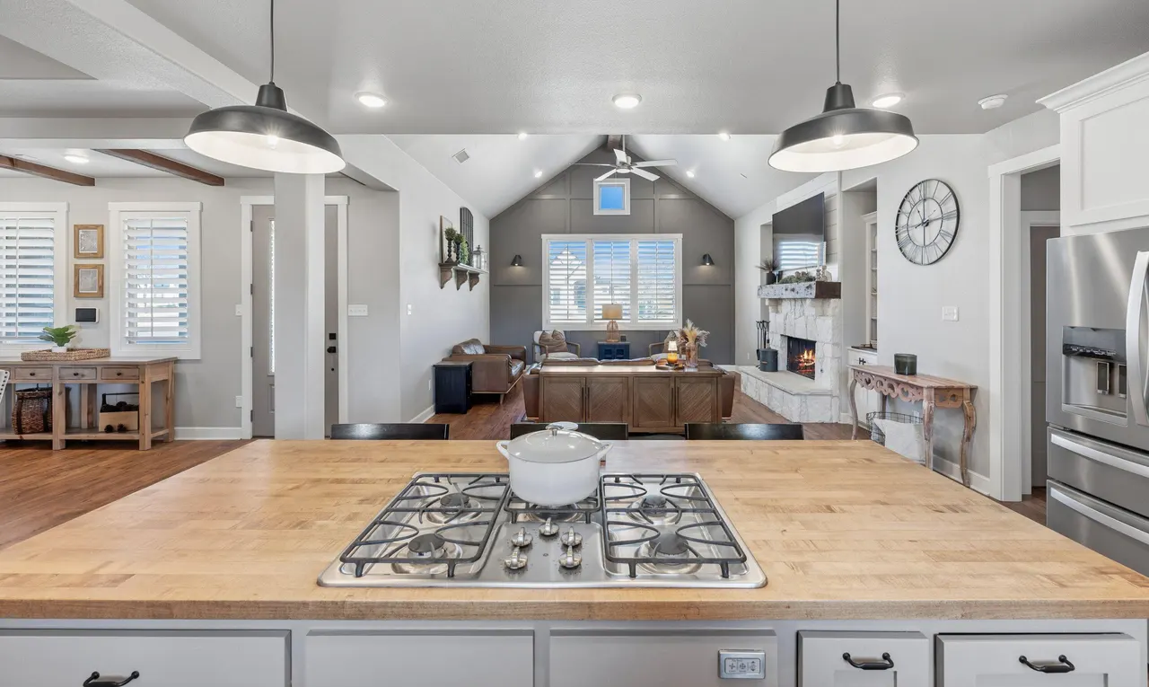Photo 17 — 629 N 9th Street, Wolfforth, TX 79382