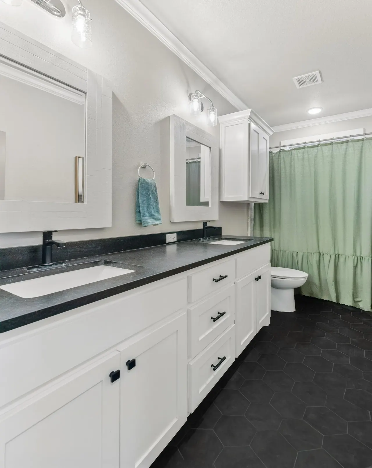 Photo 30 — 629 N 9th Street, Wolfforth, TX 79382