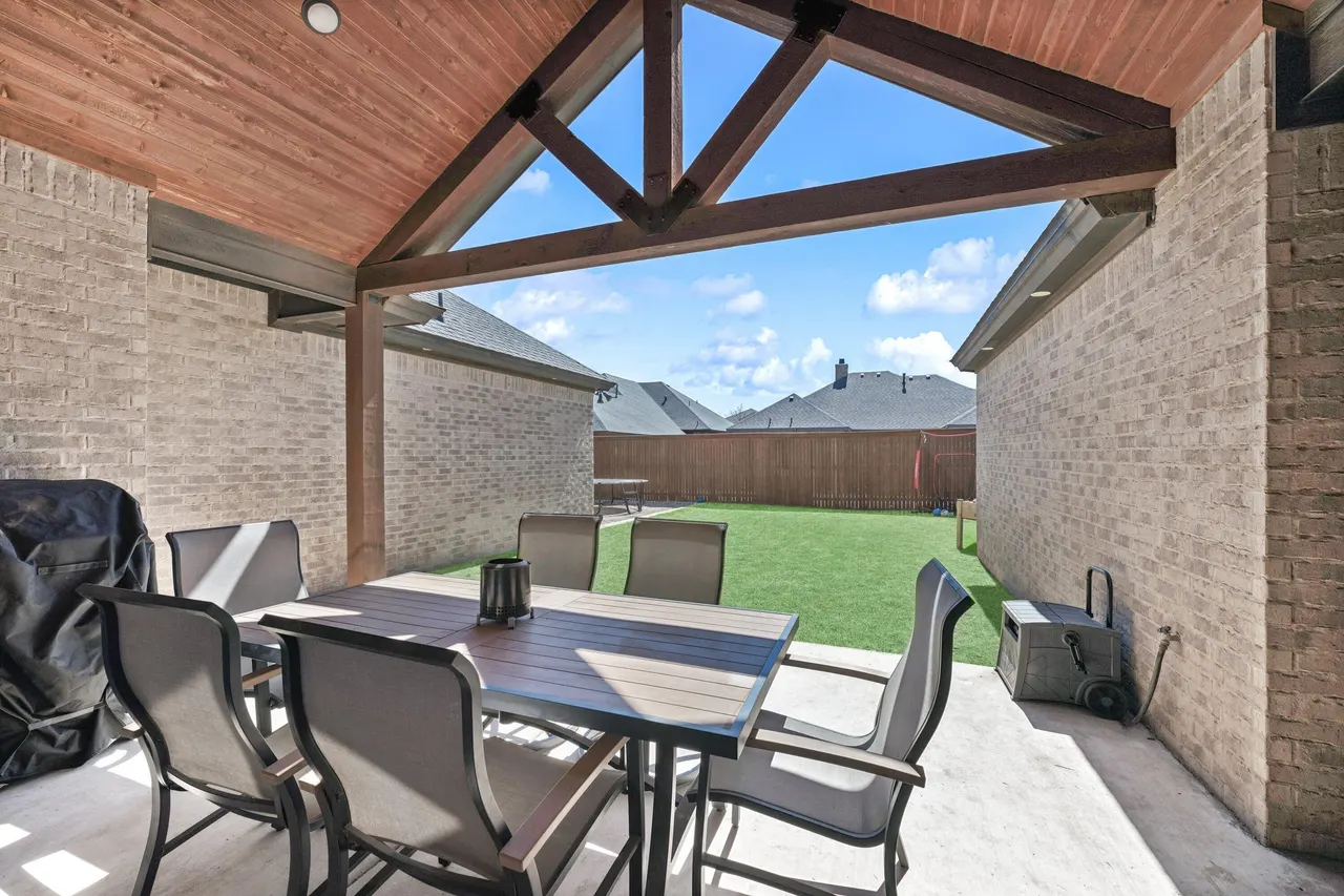 Photo 36 — 629 N 9th Street, Wolfforth, TX 79382