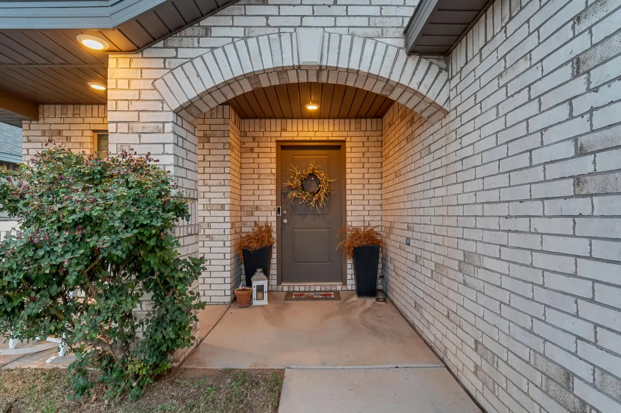 Photo 2 — 3308 Venita Avenue, Lubbock, TX 79407