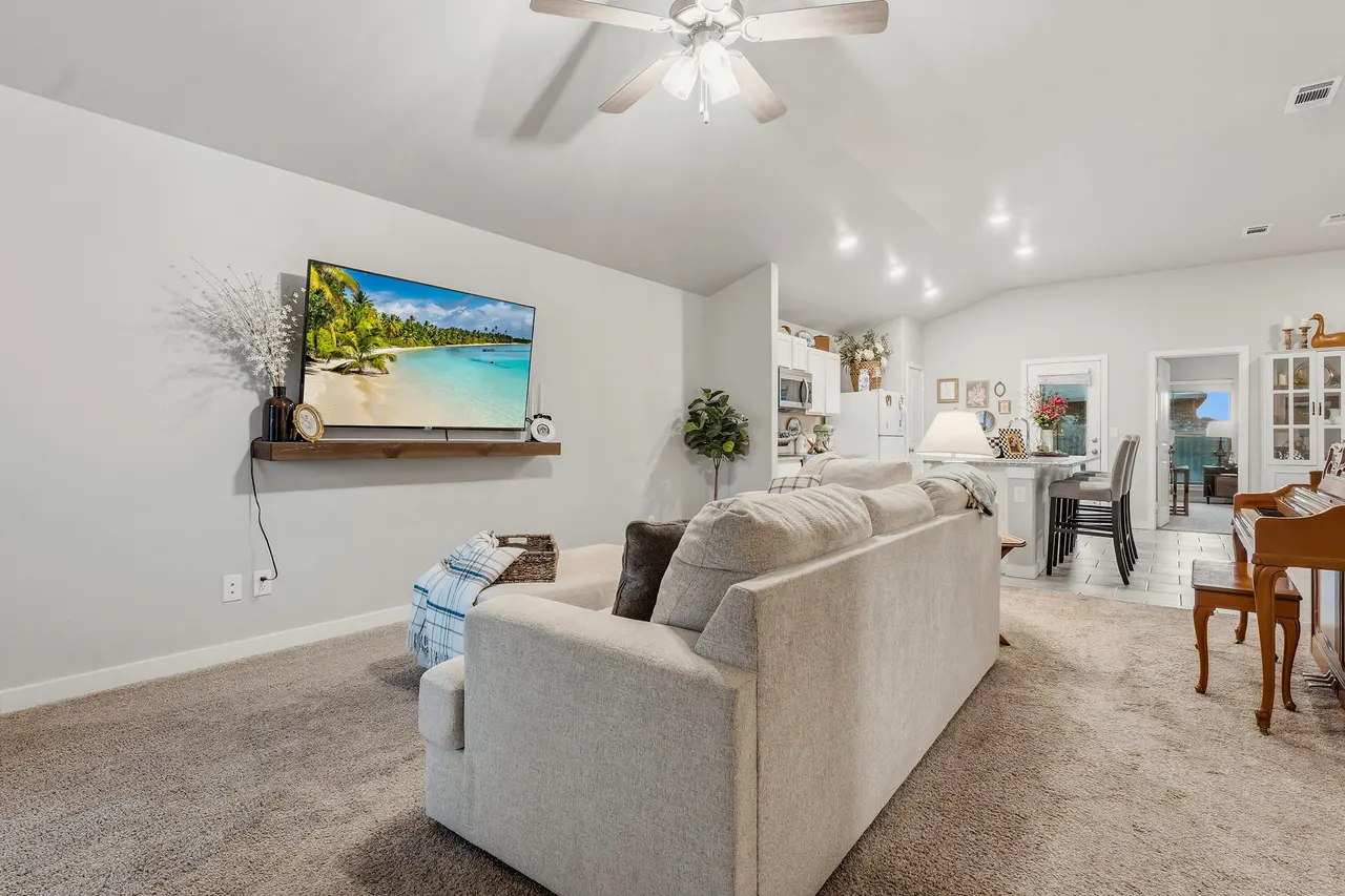Photo 5 — 3308 Venita Avenue, Lubbock, TX 79407