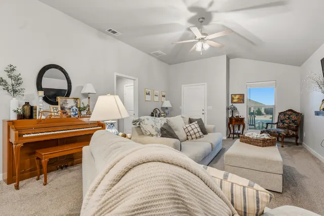 Photo 7 — 3308 Venita Avenue, Lubbock, TX 79407