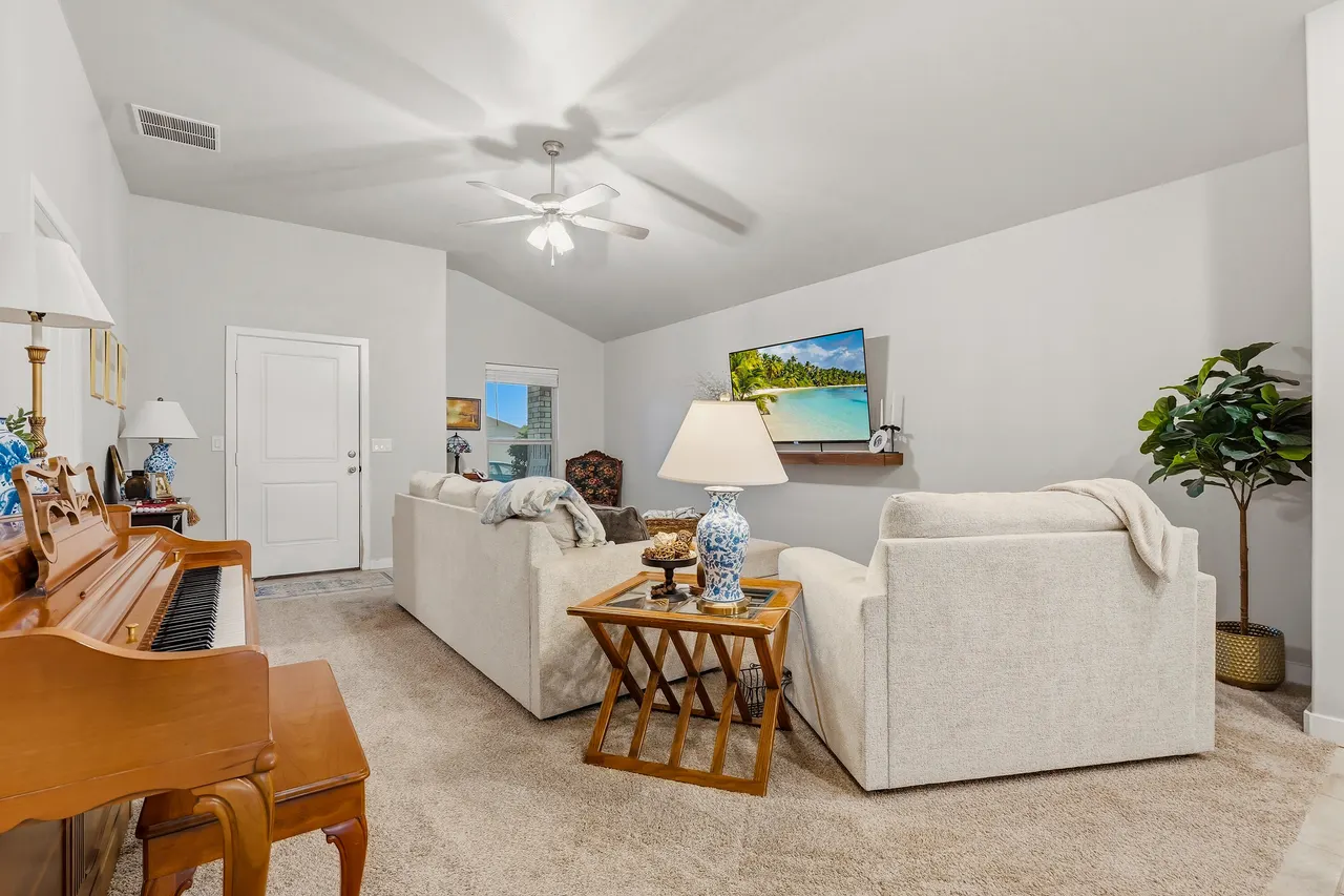 Photo 8 — 3308 Venita Avenue, Lubbock, TX 79407