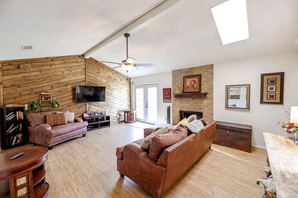 Photo 14 — 6001 14th Street, Lubbock, TX 79416