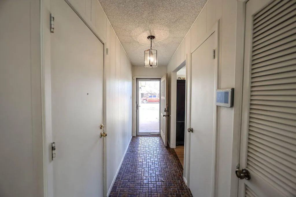 Photo 7 — 6001 14th Street, Lubbock, TX 79416