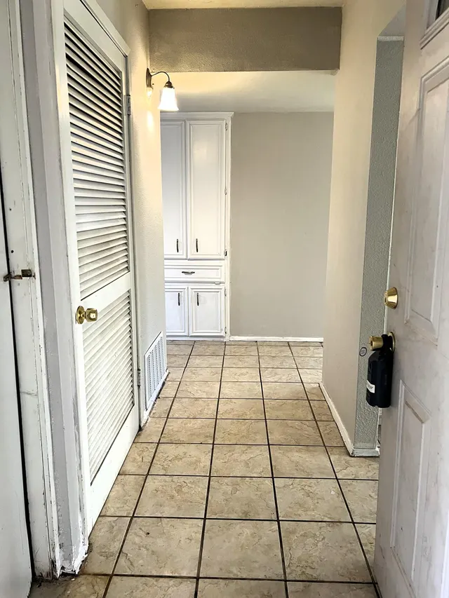 Photo 4 — 2729 64th Street, Lubbock, TX 79413