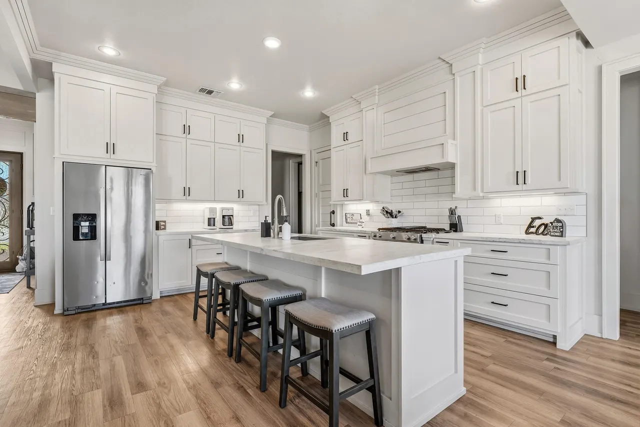 Photo 13 — 1113 16th Street, Shallowater, TX 79363