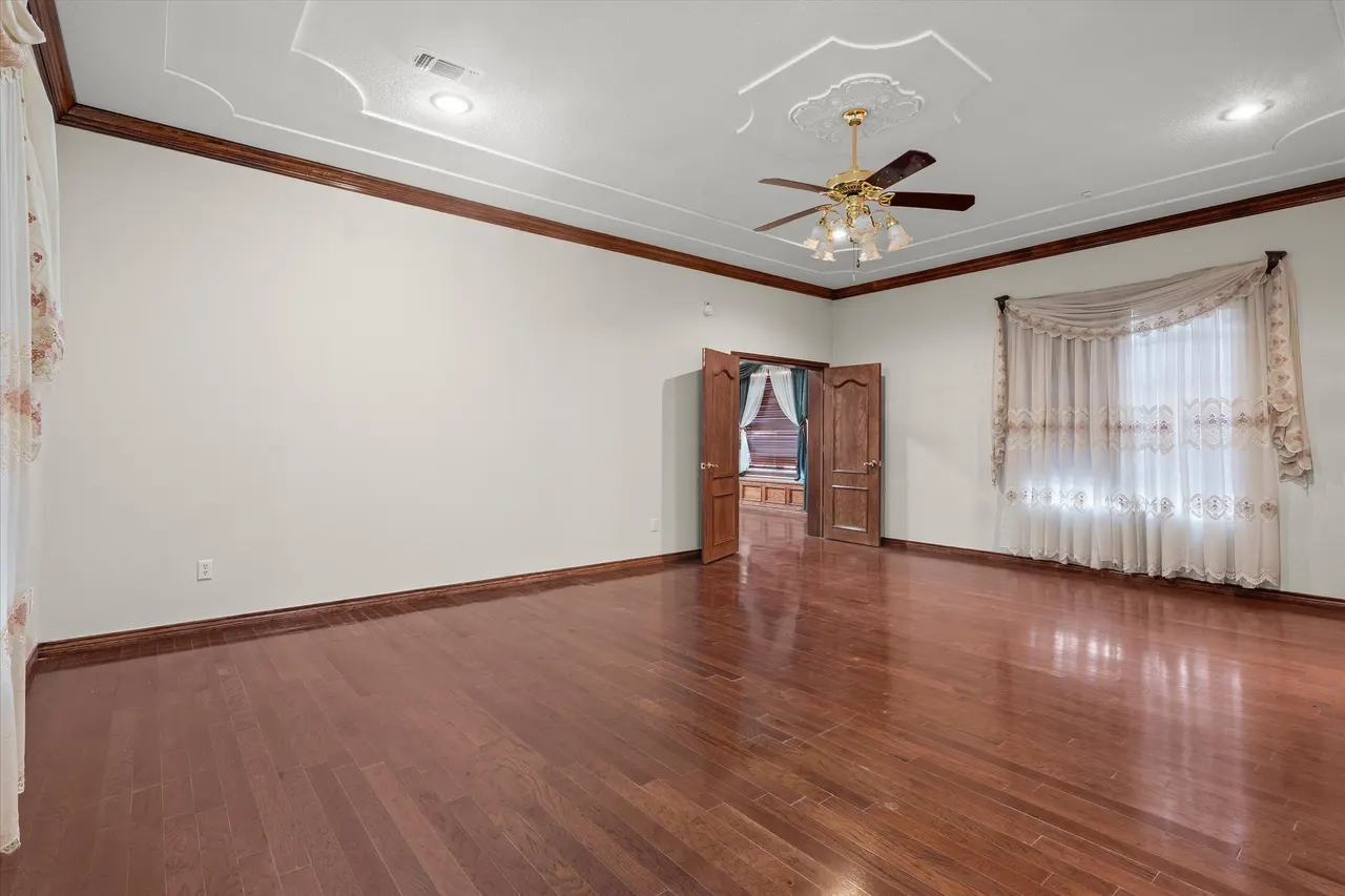 Photo 23 — 2404 York Avenue, Lubbock, TX 79407
