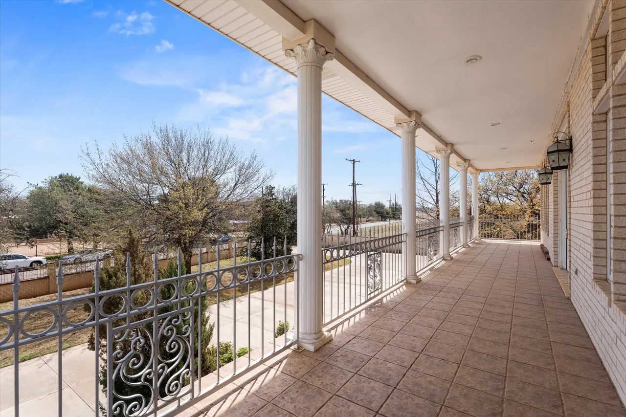Photo 44 — 2404 York Avenue, Lubbock, TX 79407