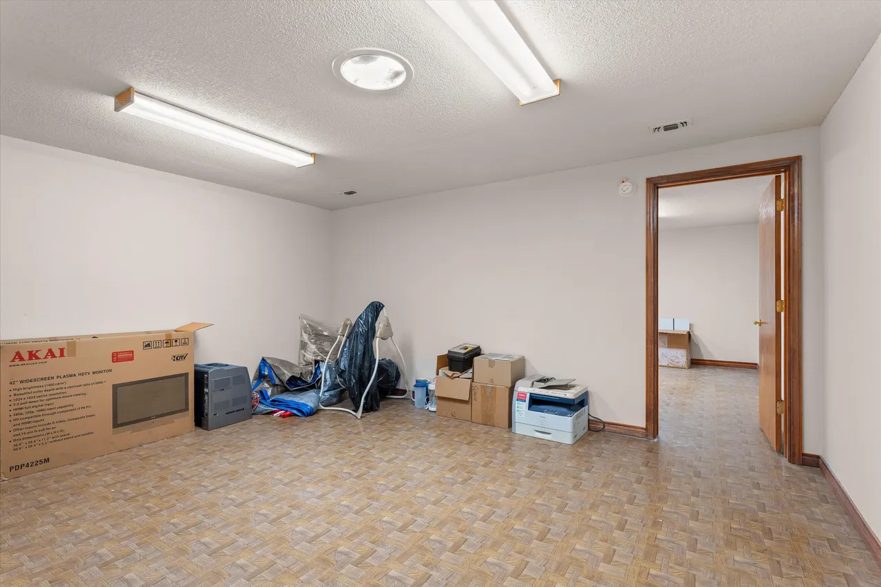 Photo 63 — 2404 York Avenue, Lubbock, TX 79407