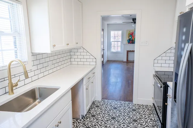 Photo 7 — 2107 28th Street, Lubbock, TX 79411