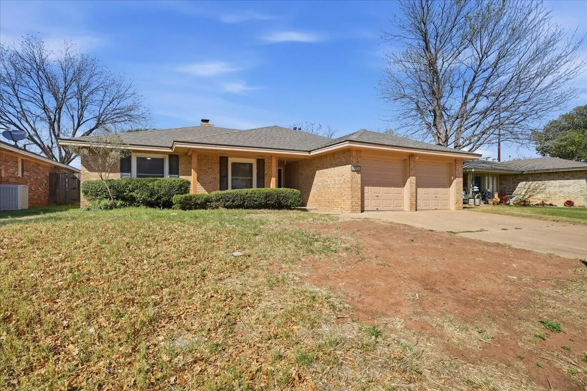 Photo 2 — 4810 62nd Street, Lubbock, TX 79414