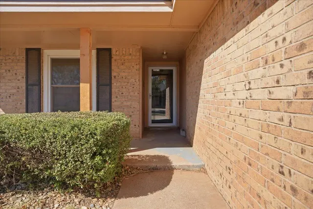 Photo 4 — 4810 62nd Street, Lubbock, TX 79414
