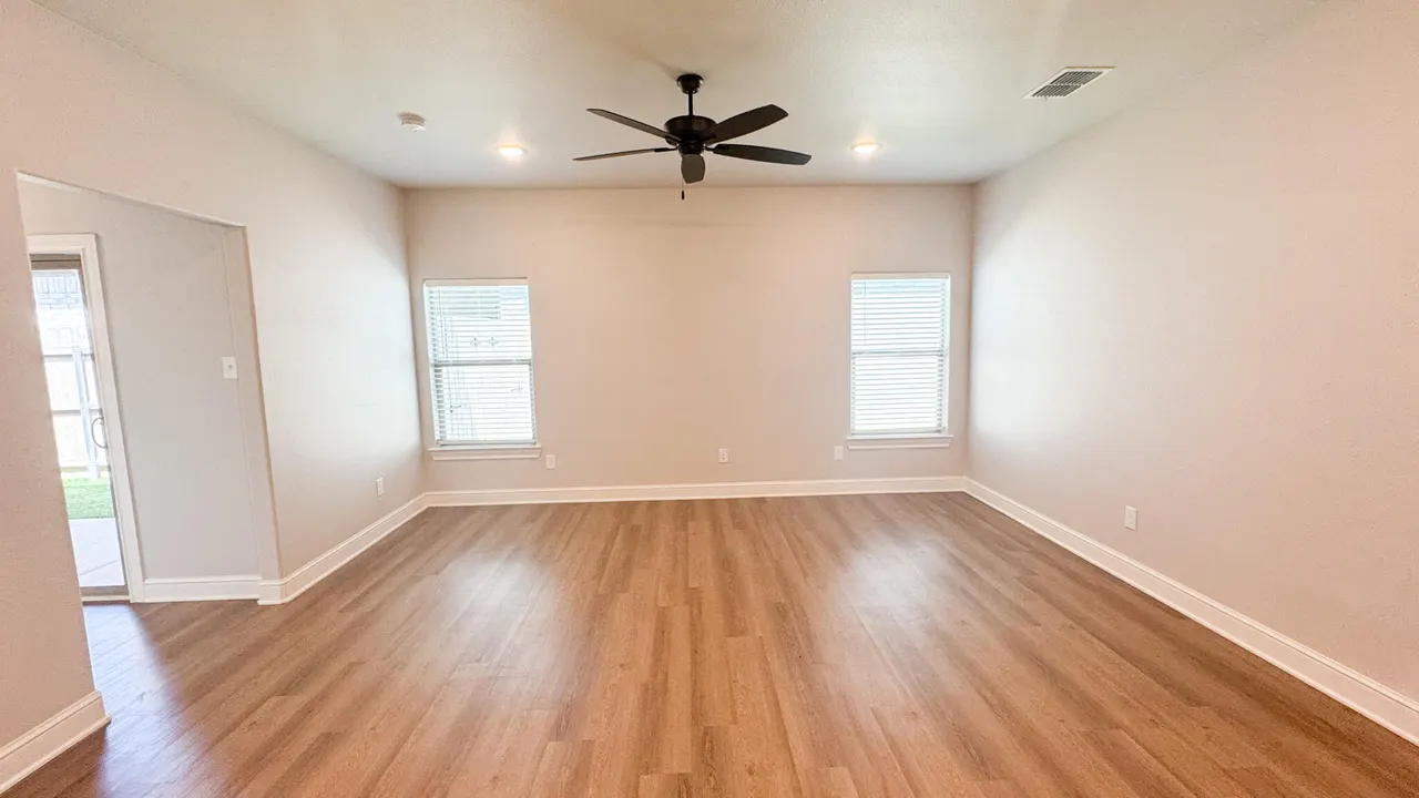 Photo 9 — 2544 137th Street, Lubbock, TX 79423
