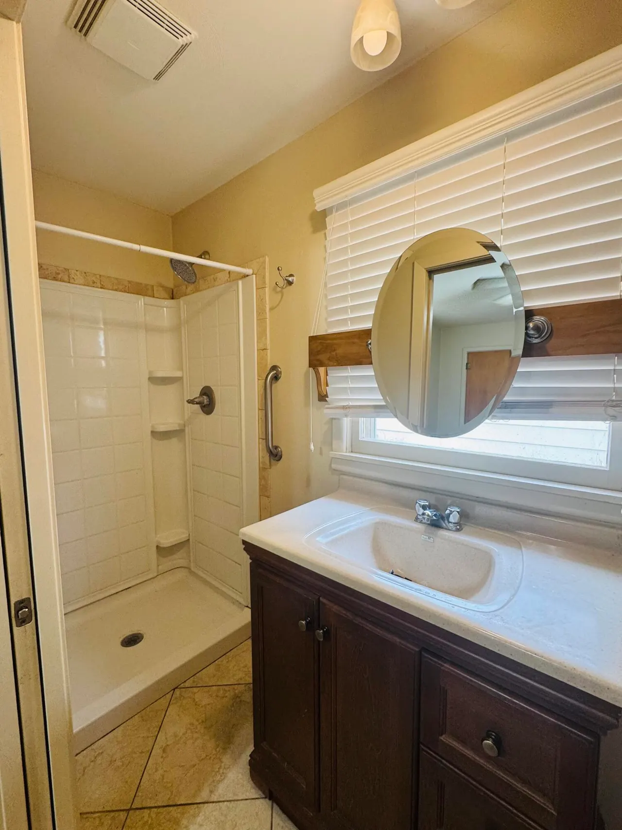 Photo 9 — 2715 39th Street, Lubbock, TX 79413