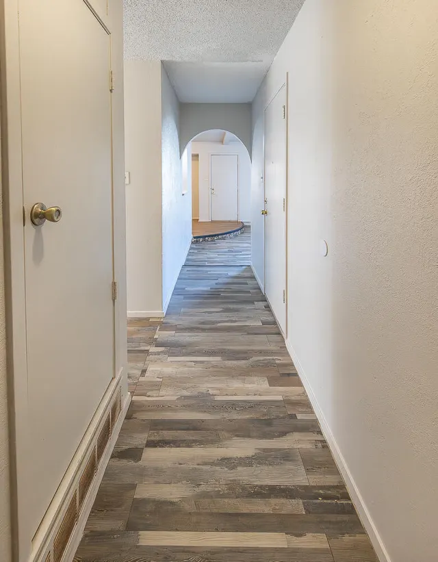 Photo 4 — 7404 Fir Avenue, Lubbock, TX 79404