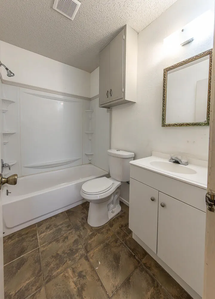 Photo 17 — 7404 Fir Avenue, Lubbock, TX 79404