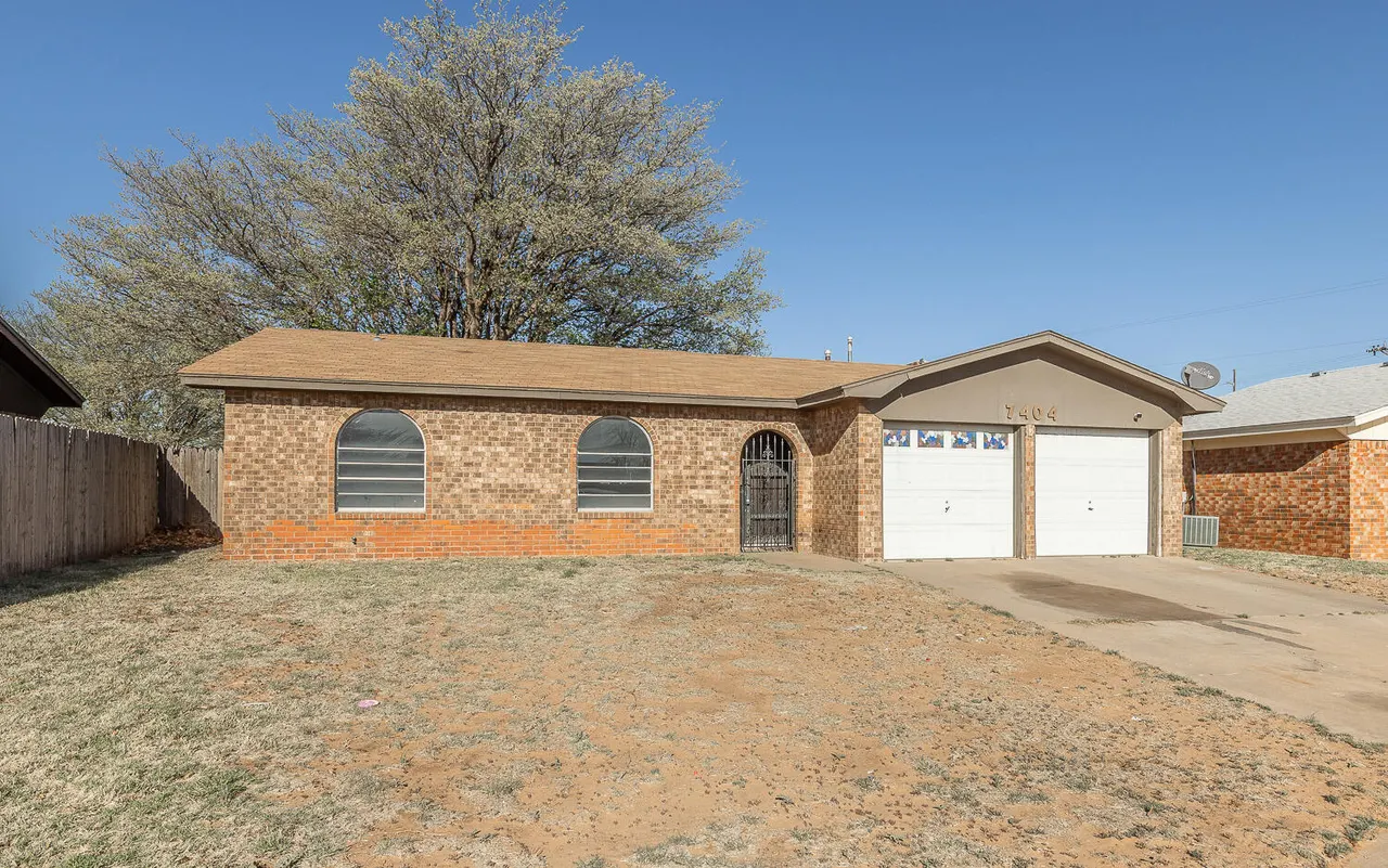 Photo 22 — 7404 Fir Avenue, Lubbock, TX 79404