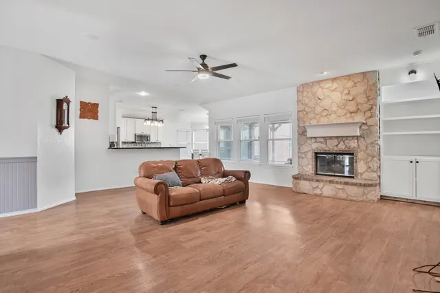 Photo 5 — 611 N 7th Street, Wolfforth, TX 79382