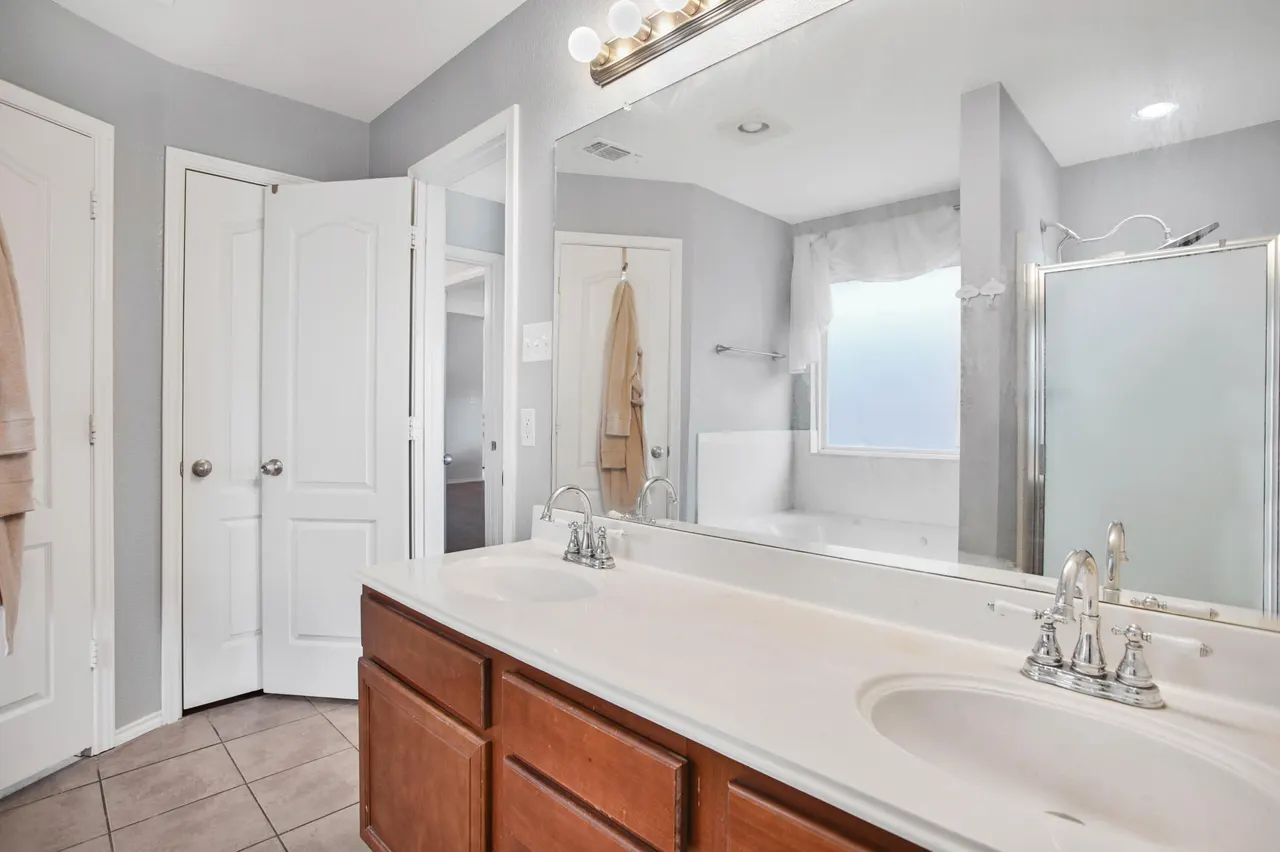 Photo 26 — 611 N 7th Street, Wolfforth, TX 79382
