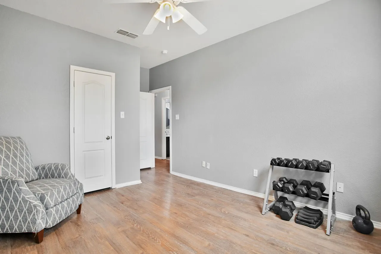 Photo 30 — 611 N 7th Street, Wolfforth, TX 79382