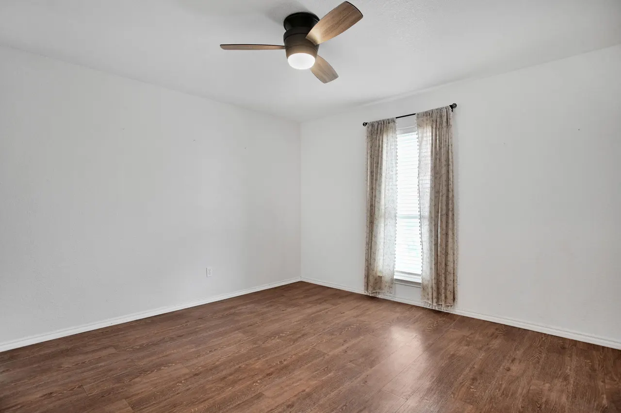 Photo 31 — 611 N 7th Street, Wolfforth, TX 79382