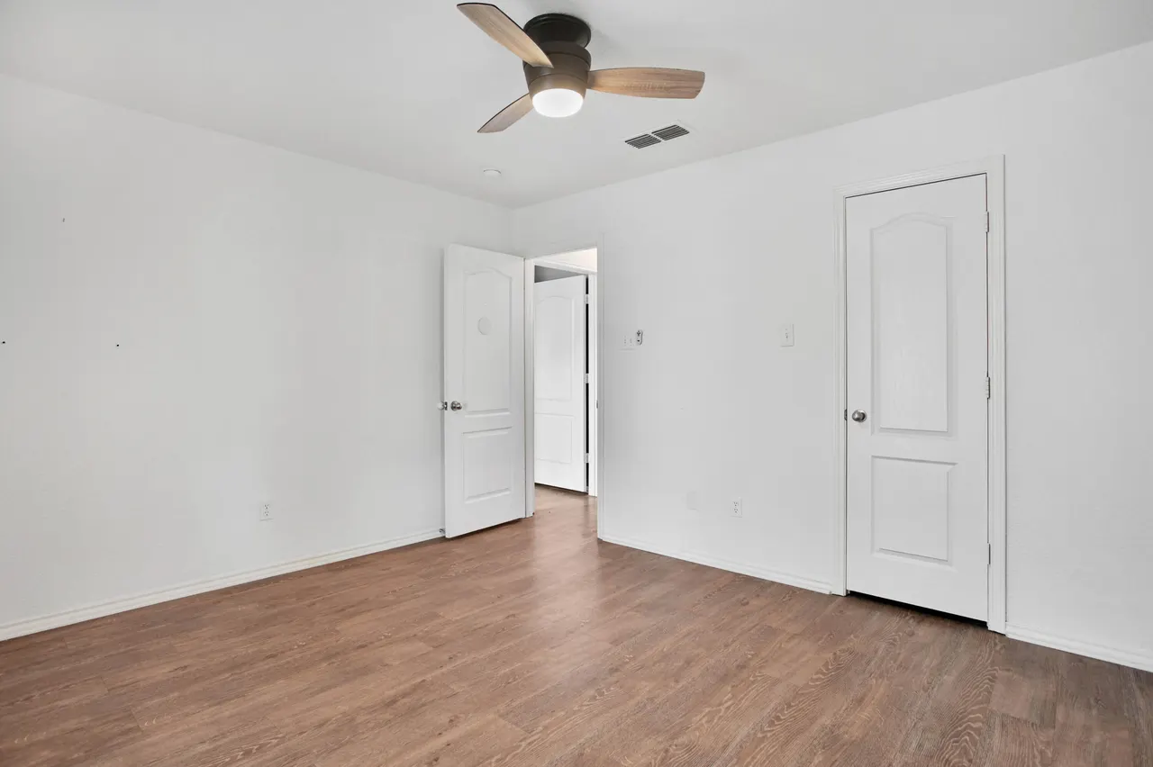 Photo 32 — 611 N 7th Street, Wolfforth, TX 79382