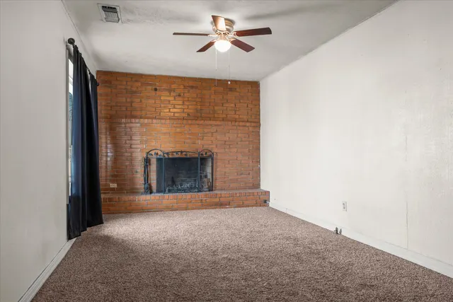 Photo 2 — 712 10th Street, Levelland, TX 79336