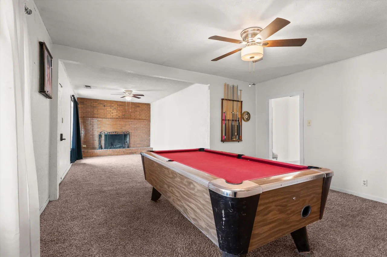 Photo 4 — 712 10th Street, Levelland, TX 79336