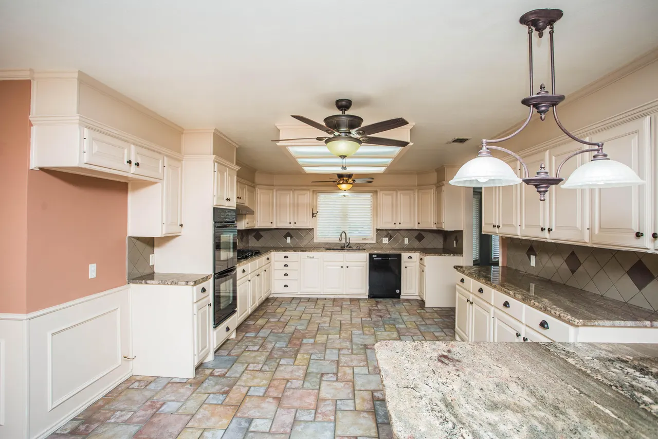 Photo 19 — 4202 93rd Street, Lubbock, TX 79423