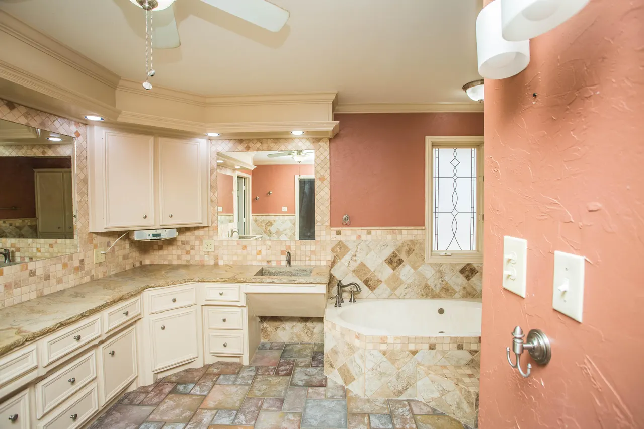 Photo 43 — 4202 93rd Street, Lubbock, TX 79423
