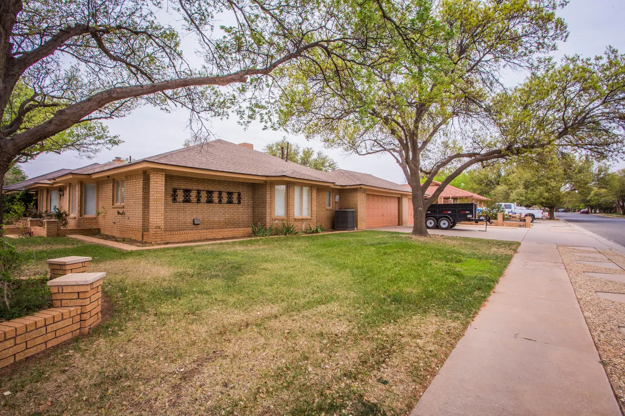 Photo 10 — 4202 93rd Street, Lubbock, TX 79423