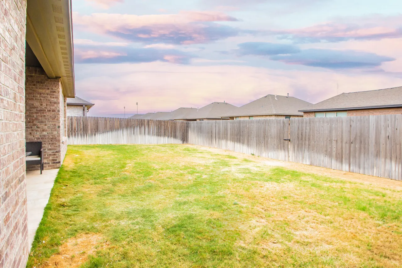 Photo 24 — 7613 60th Street, Lubbock, TX 79407