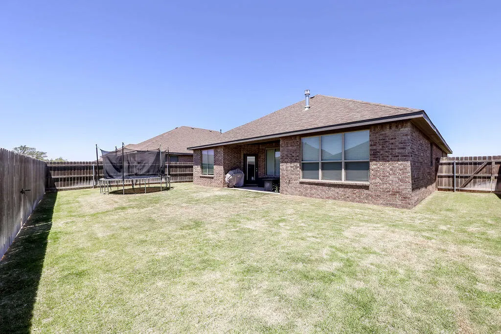 Photo 25 — 7613 60th Street, Lubbock, TX 79407