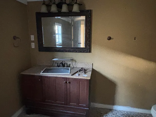 Photo 3 — 4817 35th Street, Lubbock, TX 79414