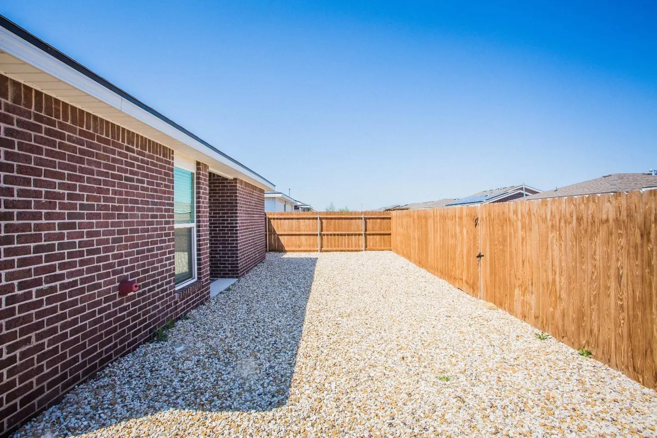 Photo 26 — 1610 135th Street, Lubbock, TX 79423