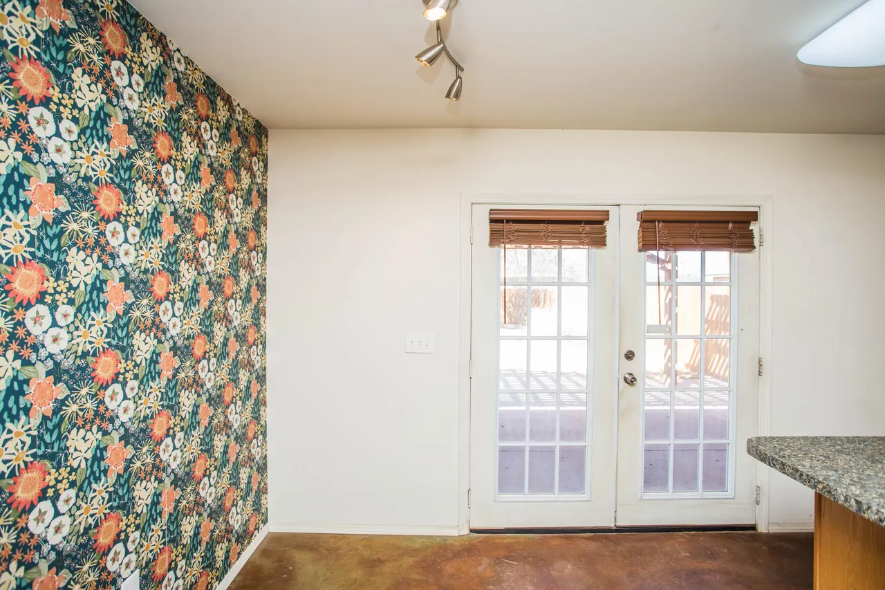 Photo 17 — 6114 22nd Street UNIT 2, Lubbock, TX 79407