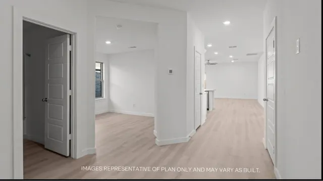 Photo 2 — 2318 150th Place, Lubbock, TX 79423