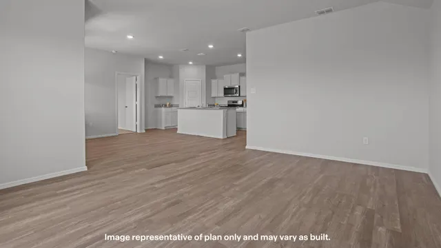 Photo 8 — 2316 150th Place, Lubbock, TX 79423