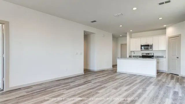 Photo 8 — 2234 150th Place, Lubbock, TX 79423