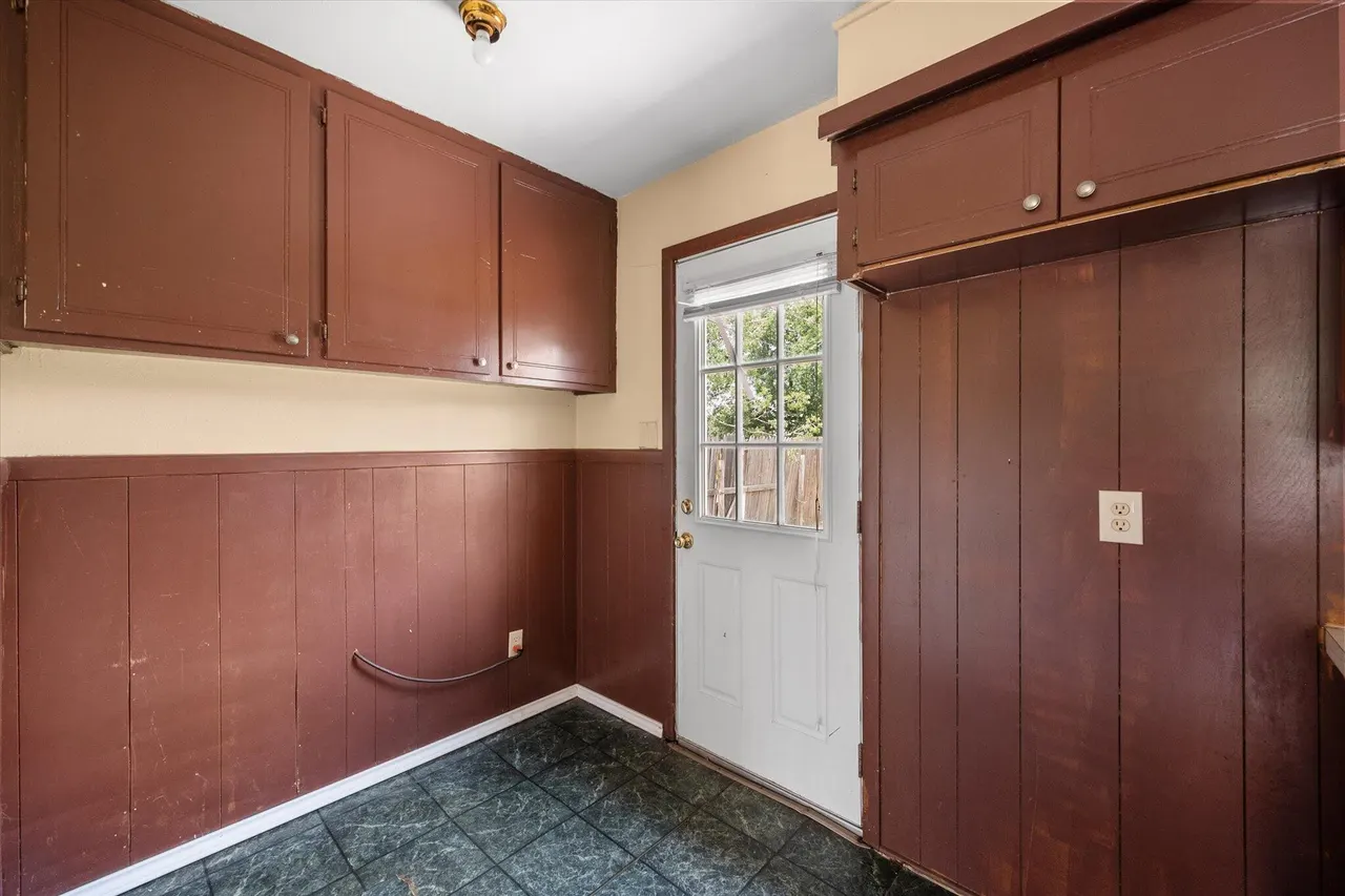 Photo 11 — 5220  41st  Street, Lubbock, TX 79414