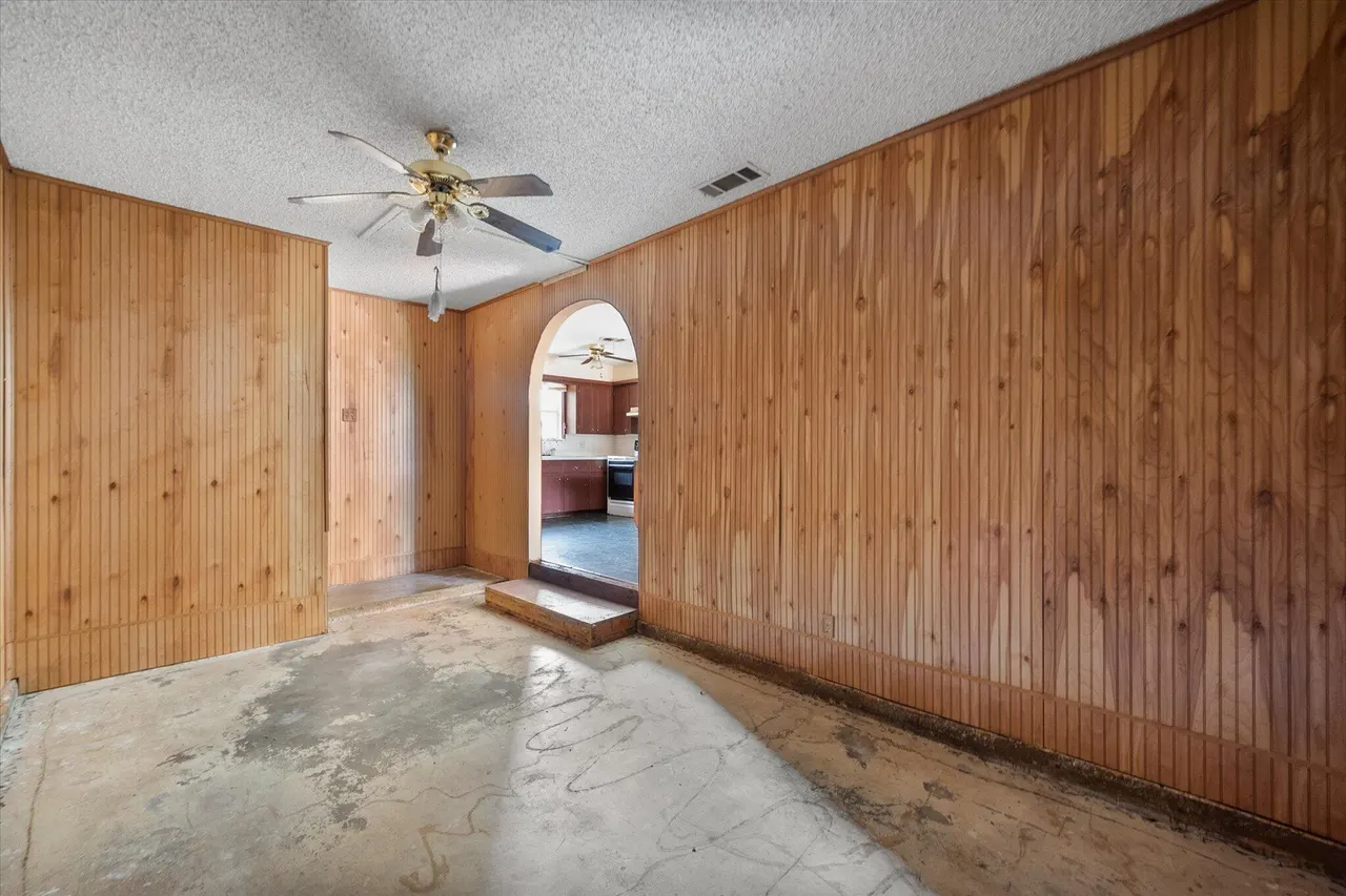 Photo 14 — 5220  41st  Street, Lubbock, TX 79414