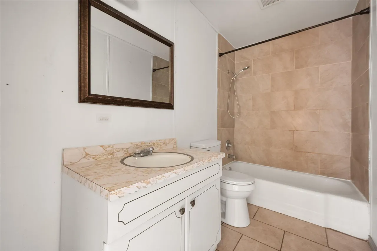 Photo 17 — 5220  41st  Street, Lubbock, TX 79414