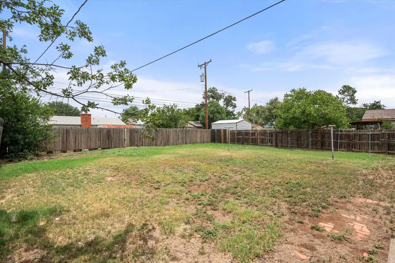 Photo 23 — 5220  41st  Street, Lubbock, TX 79414