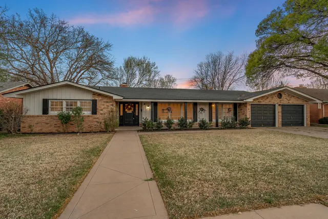 Photo 2 — 3303 53rd Street, Lubbock, TX 79413