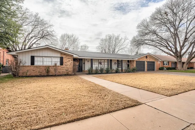 Photo 5 — 3303 53rd Street, Lubbock, TX 79413