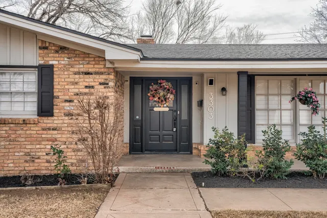 Photo 7 — 3303 53rd Street, Lubbock, TX 79413