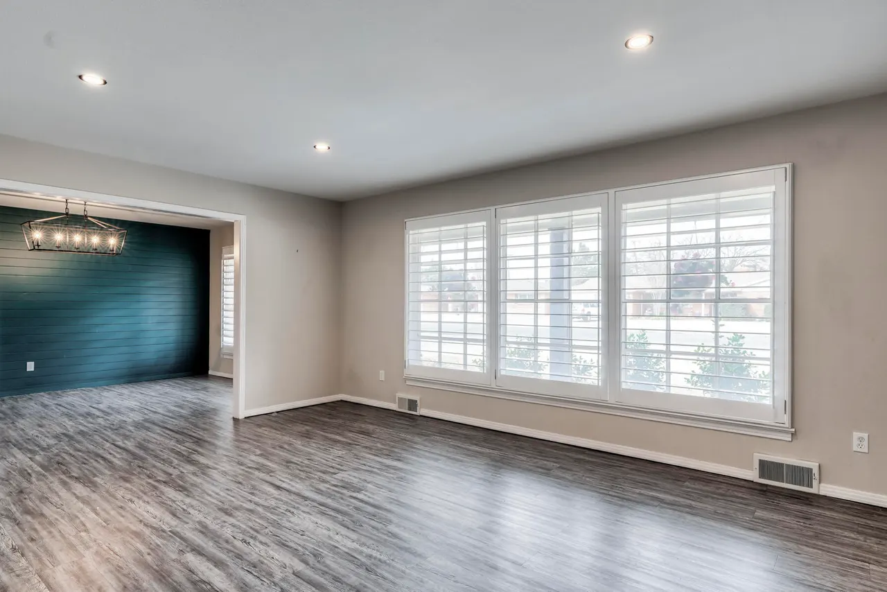 Photo 12 — 3303 53rd Street, Lubbock, TX 79413