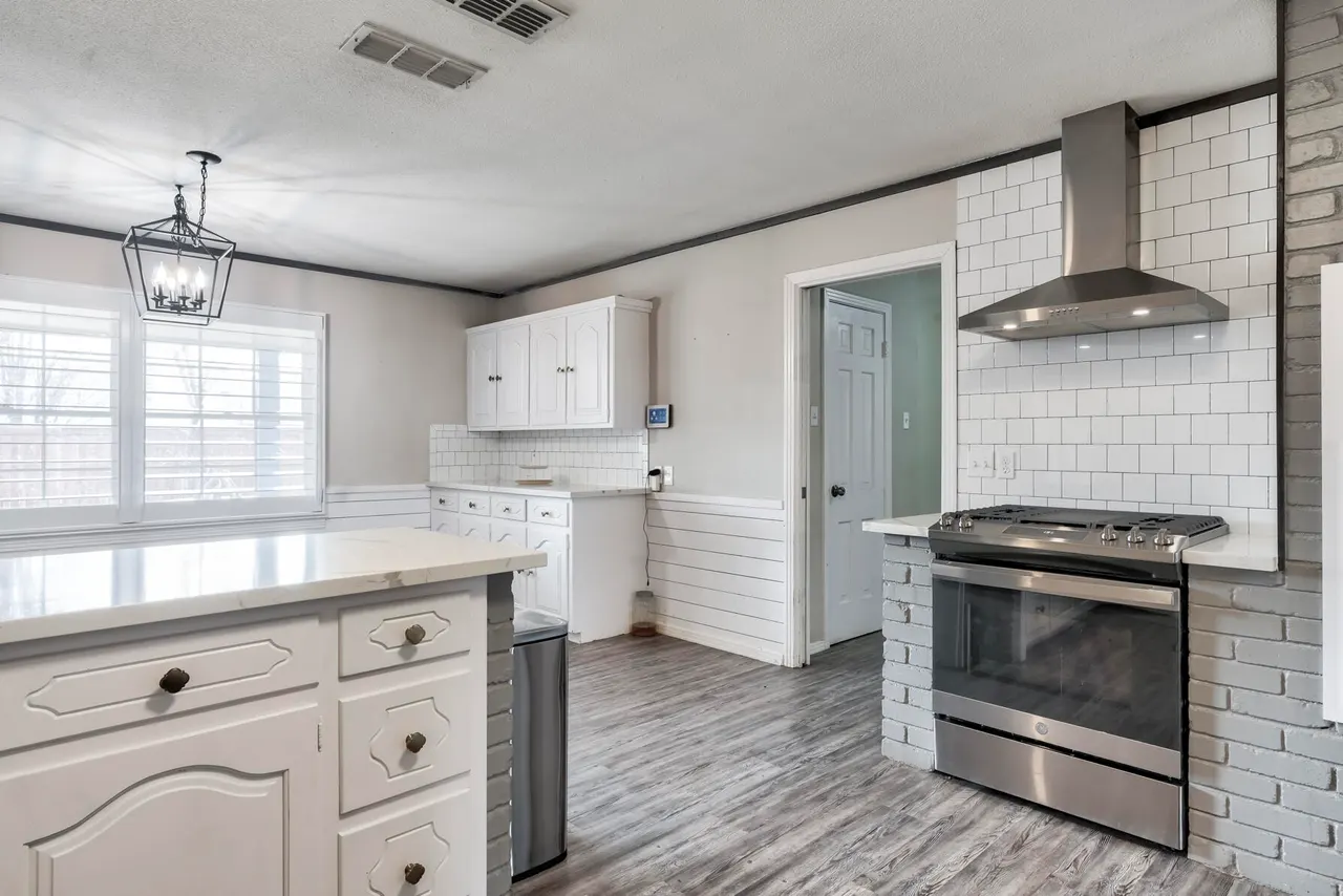 Photo 22 — 3303 53rd Street, Lubbock, TX 79413